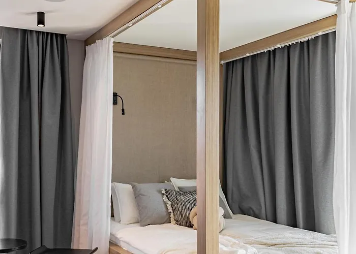 Aon Premium Torunska