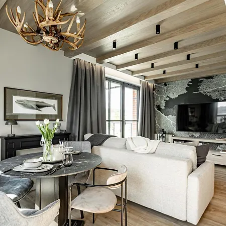 Aon Premium Torunska