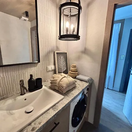 Aon Premium Torunska *